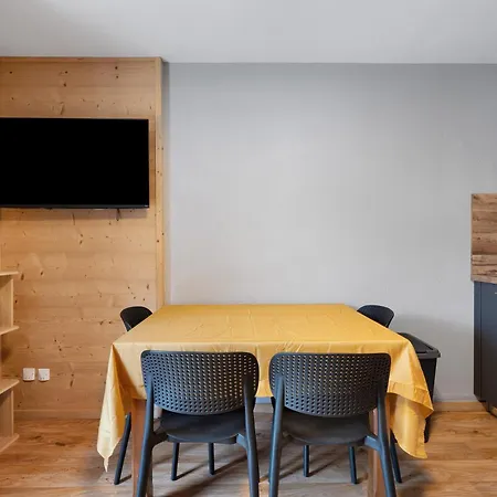 Apartment La Perle Montrond